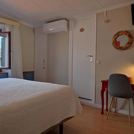 Cap D'or - Children Only From 12 Years Old 2*