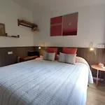 Cap D'or - Children Only From 14 Years Old 2*